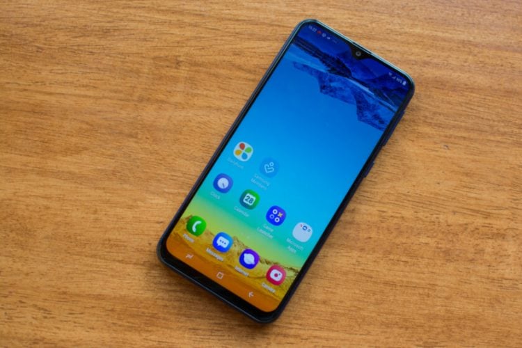 Samsung Rilis Galaxy M20, Specs Unggul Harganya Terjangkau