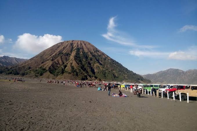 Gunung bromo , Taman Nasional Bromo , Wisata gunung bromo , Wisata Kawasan Karst Tengger