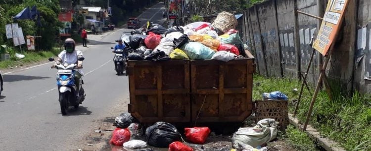 Atasi Sampah Liar, Dinas Lingkungan Hidup KBB Sediakan Bak Sampah
