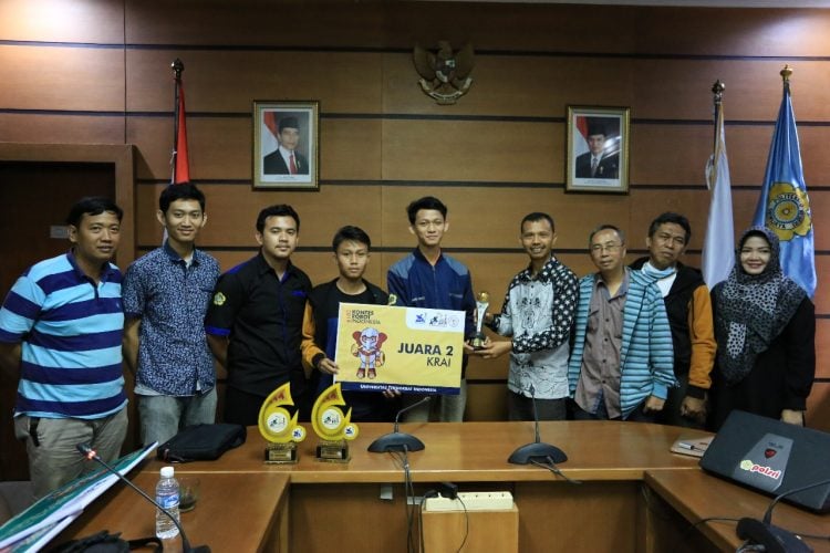 Polsri Sabet Juara Dua Kategori Kontes Robot Indonesia