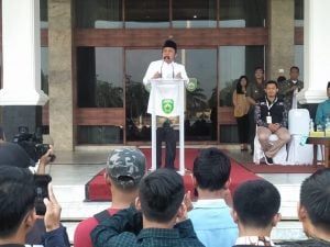 Gubernur Lepas Lima Truk Bantuan Kemanusiaan Dari Warga Sumsel ke Bengkulu