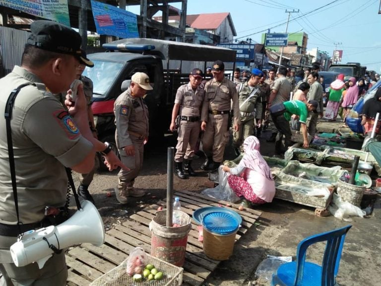 Pedagang Kaki Lima , Penertiban Pedagang Kaki Lima (PKL) , Satpol PP Kota Palembang