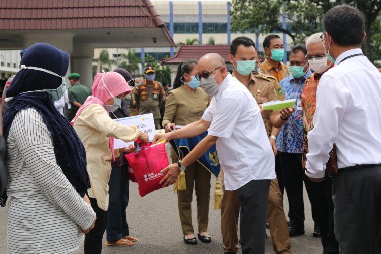 PLN Gelontorkan 165 Milyar Bantu Tagihan Listrik Warga Kurang Mampu