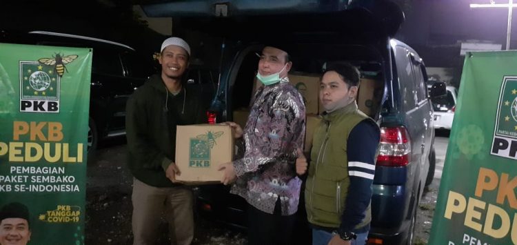 PKB Peduli Mambagi Paket Sembako 