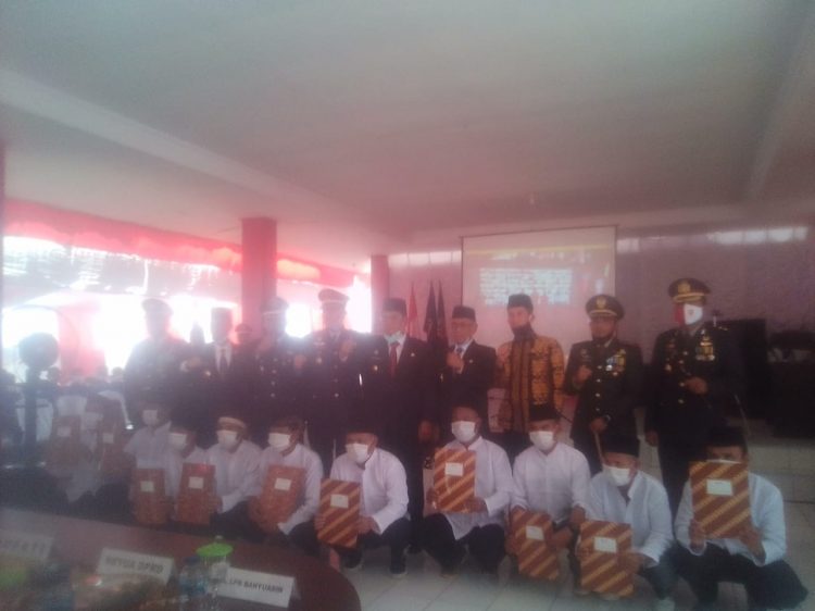 MENDAPAT REMISI KEMERDEKAAN 449 NAPI DIBANYUASIN