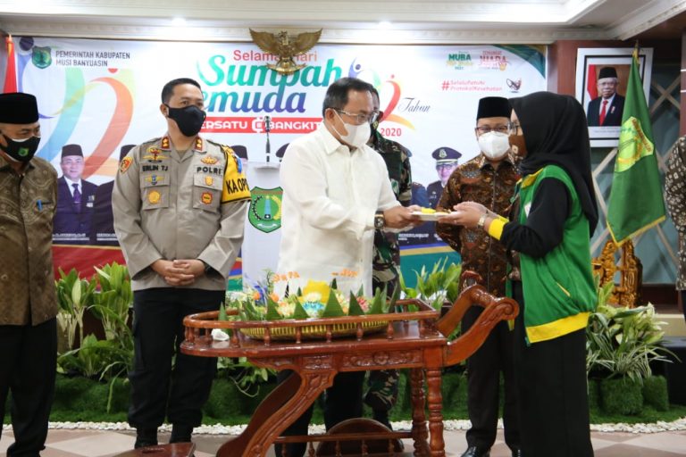 Bupati Musi Banyuasin Dr H Dodi Reza Alex Noerdin didampingi Segenap Forkompinda dan Sekretaris Daerah Drs H Apriyadi MSi hadir