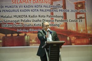 Dodi Reza Lantik Pengurus KADIN Palembang 2020-2025