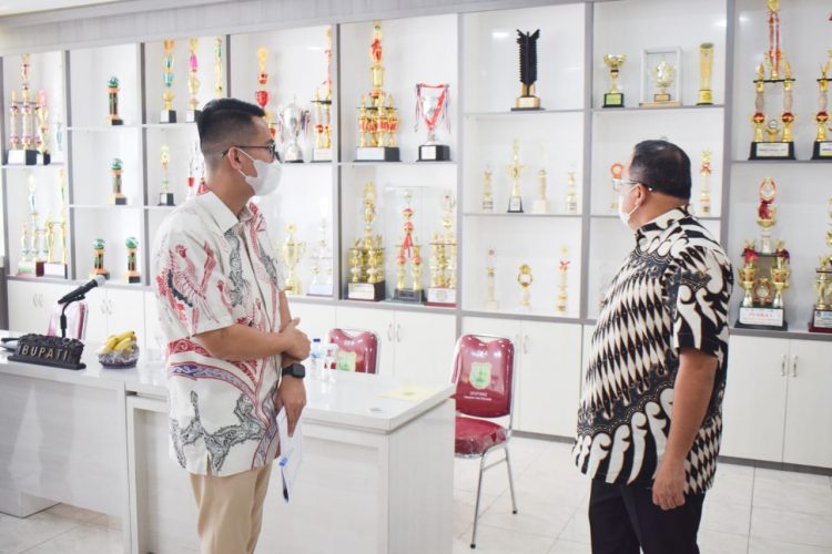 Jumat Keramat Ala Dodi Reza, Sidak ke Kantor Dinas PUPR dan Dispopar Muba