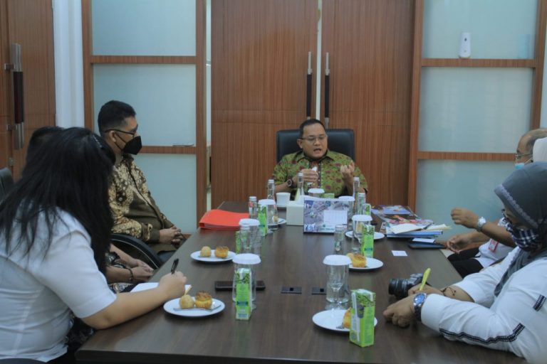 Bupati dodi reza alex nordin , lapter sekayu