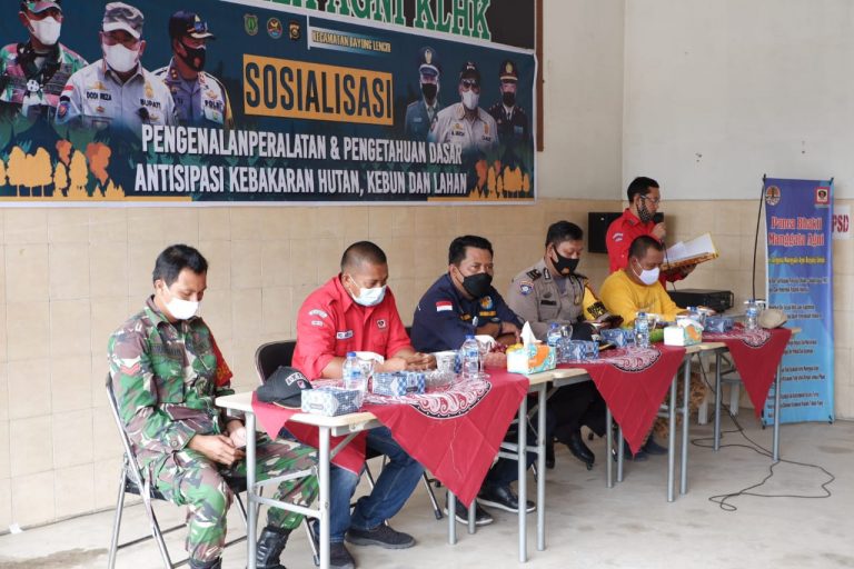 Gabungan masyarakat berjuluk Pemuda Tanggap Karhutbunlah (PATAKA) , Karhutbunlah