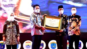 Menjadi Walikota Terbaik : Diakui Harnojoyo Berkat Dukungan Gubernur Sumsel H. Herman Deru