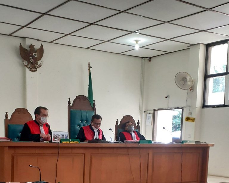 JPU Tuntut Fintang Gandi 3 Tahun 6 Bulan Penjara , Palsukan Surat