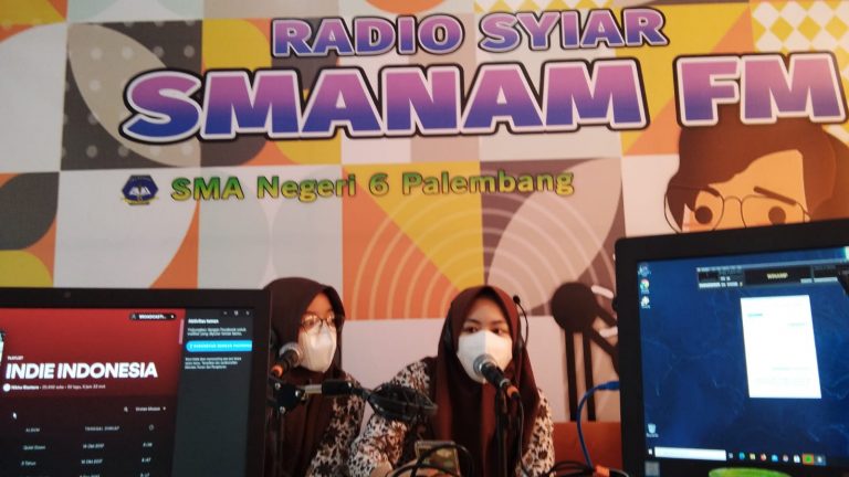 Ekskul Broadcasting sebagai Media Dakwah SMAN 6 Palembang