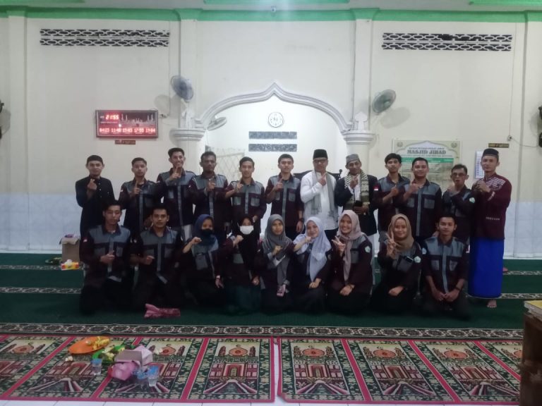 Kades Rusdi Tamrin Bangga Pada Anak Yang Belajar di TPA Masjid Jihad , Pada Peringatan Maulid Nabi