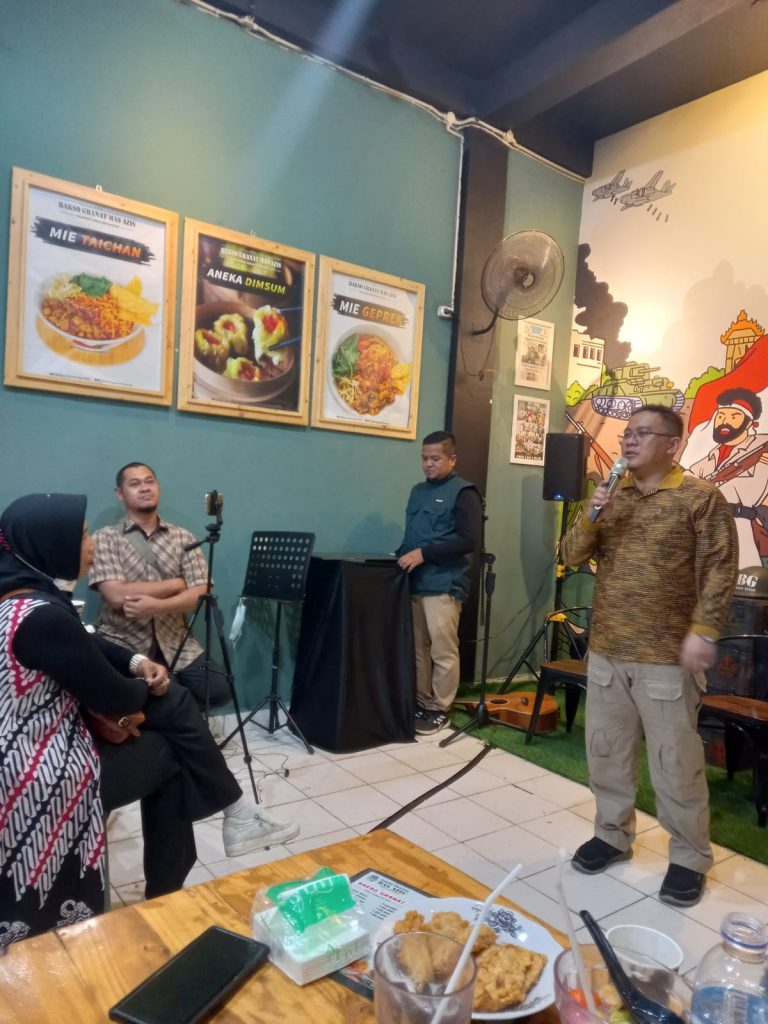 Lukisan Mural Perang 5 Hari 5 Malam Ada Dibakso Granat Mas Aziz Bukit