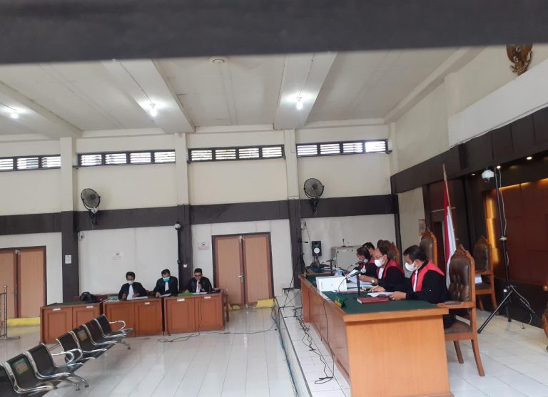 10 Anggota DPRD Muara Enim Diketahui Terima Uang 2 Miliar Lebih Dari Kontraktor , Anggota DPRD Muaraenim , Jalani Sidang Perdana