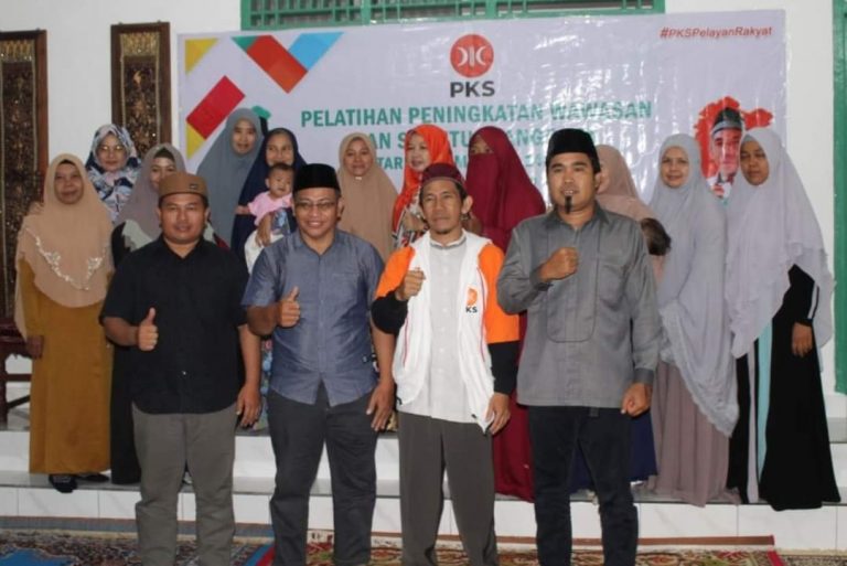 Muhammad Toha Katakan Anggota Legislatif Dan Kader PKS Wajib Miliki Semangat Transformasi Digital , Rakerda PKS Oku Selatan