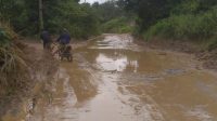 Jalan rusak parah, masyarakat Mangun jaya-macang sakti mengeluh