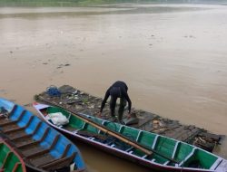 Sektor 9 Sub 1 Satgas Citarum Harum Bersihkan Sungai, Jadikan Sampah Bernilai Ekonomi