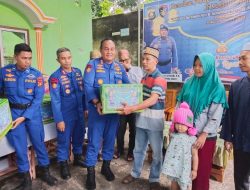 Satpolairud Polda Sumsel”Ramadhan Berbagi Bersama Warga di Lingkungan Masjid Babul Ihsan,” Kelurahan Sukajaya kec Sukarame Palembang