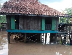 Desa Pengage Kecamatan Sanga Desa Terendam Banjir