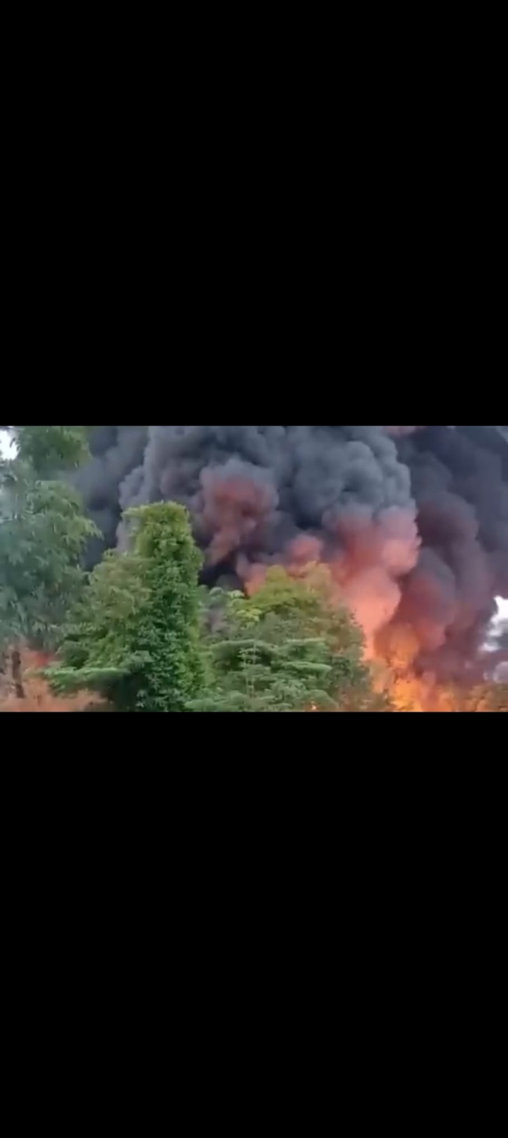 Diduga Tempat Penyulingan Minyak Ilegal di Wilkum Polsek Babat Toman Terbakar