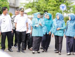 Pj Ketua TP PKK Triana Sandi Kunjungi Ketua Tim penggerak PKK Kelurahan Balai Agung