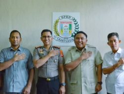 Ketua DPRD Banyuasin Abdul Rais SM bersama Wakil Ketua DPRD dan Anggota Merima Kunjungan Kapolres AKBP. Risnan Aldino  S.I.K.M.S.I