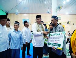 Ramadan Penuh Berkah, Wak Toha Salurkan Berbagai Bantuan di Plakat Tinggi